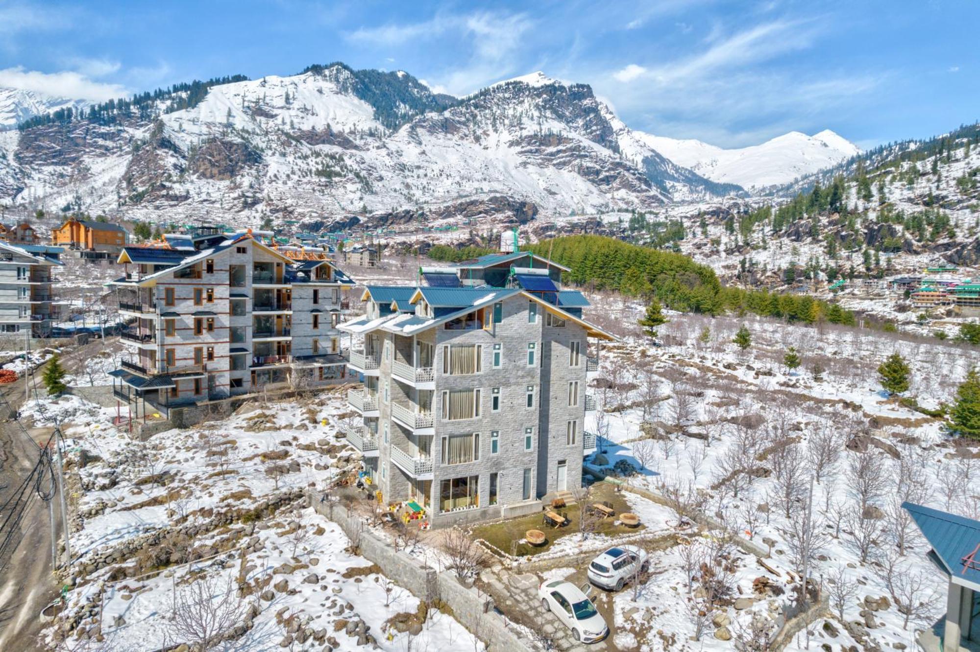 La Aero Resort Home In Snow Mountains Manali  Exterior photo